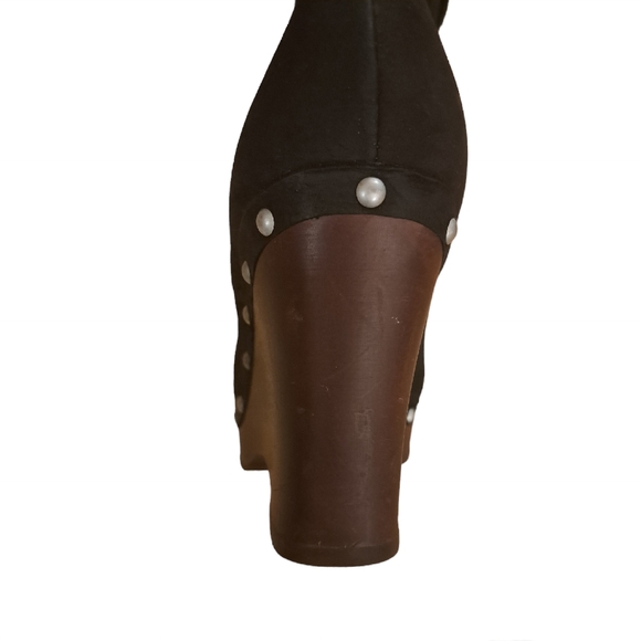 UGG Carnegie Studded Leather Shearling Boots - Picture 10 of 13